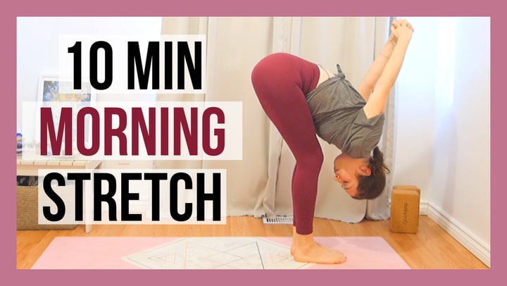 10 Min Morning Yoga Stretch And Strength Yoga With Kassandra 