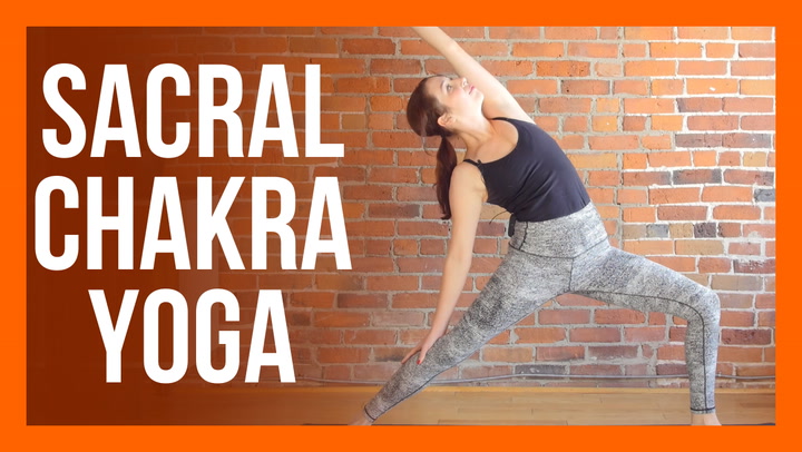 Yoga for the third chakra: Ignite personal power - Suzanne Heyn