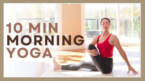 10 min Morning Yoga – Gentle Beginner Yoga (NO PROPS) - Yoga With Kassandra